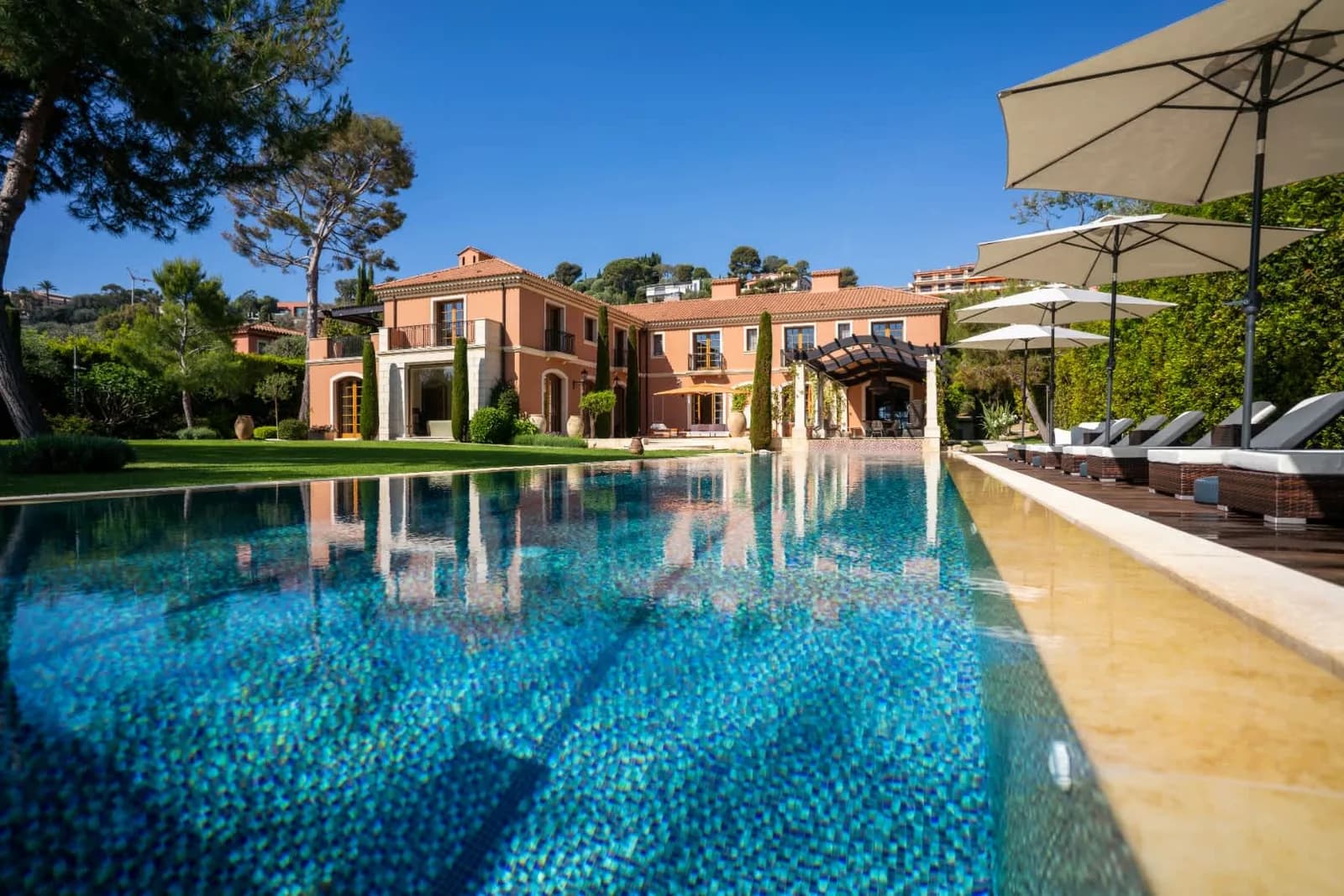 Luxury villa in Cote d’Azur, France