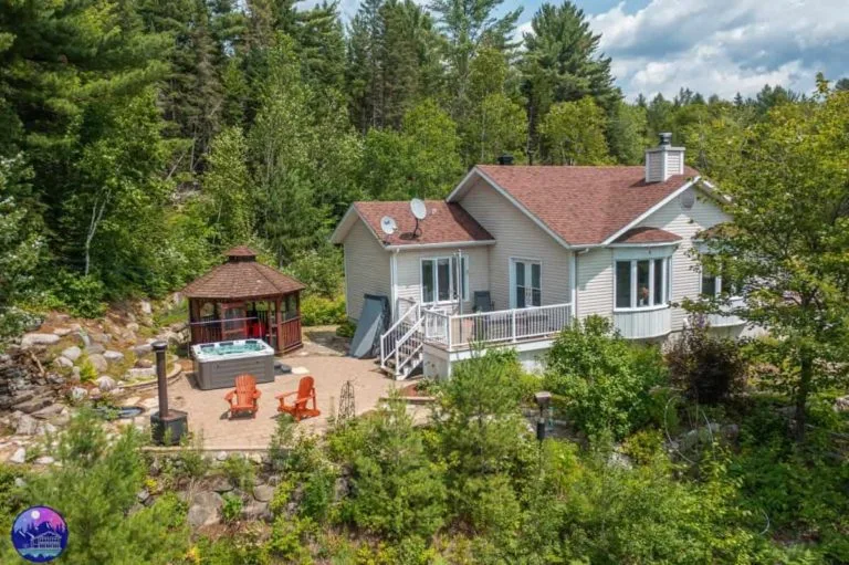 Secluded Mansions